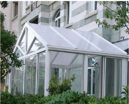 如何辨别钢化玻璃的真假