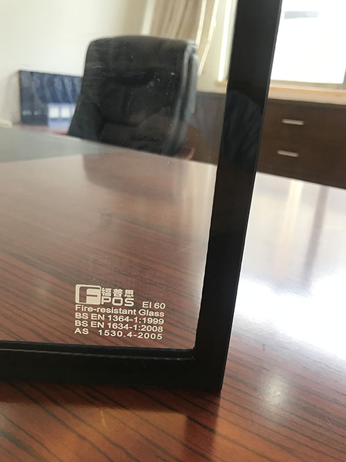 玻璃发霉的预防与解决