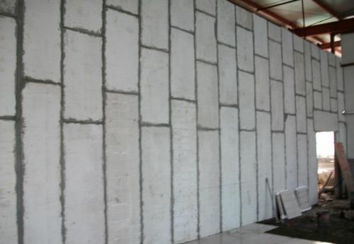 常见防火隔墙选位